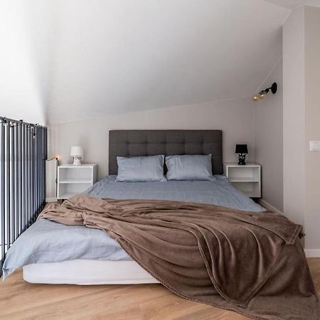 New Loft With Rooftop Terrace In The Old Town Рига Экстерьер фото