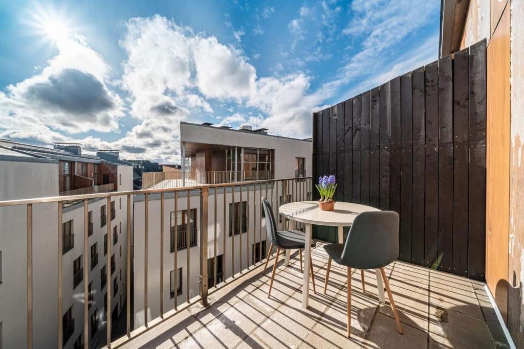 New Loft With Rooftop Terrace In The Old Town Рига Экстерьер фото