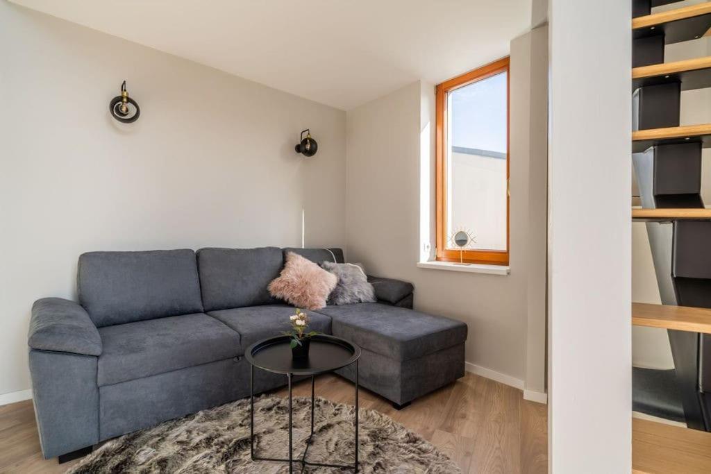 New Loft With Rooftop Terrace In The Old Town Рига Экстерьер фото
